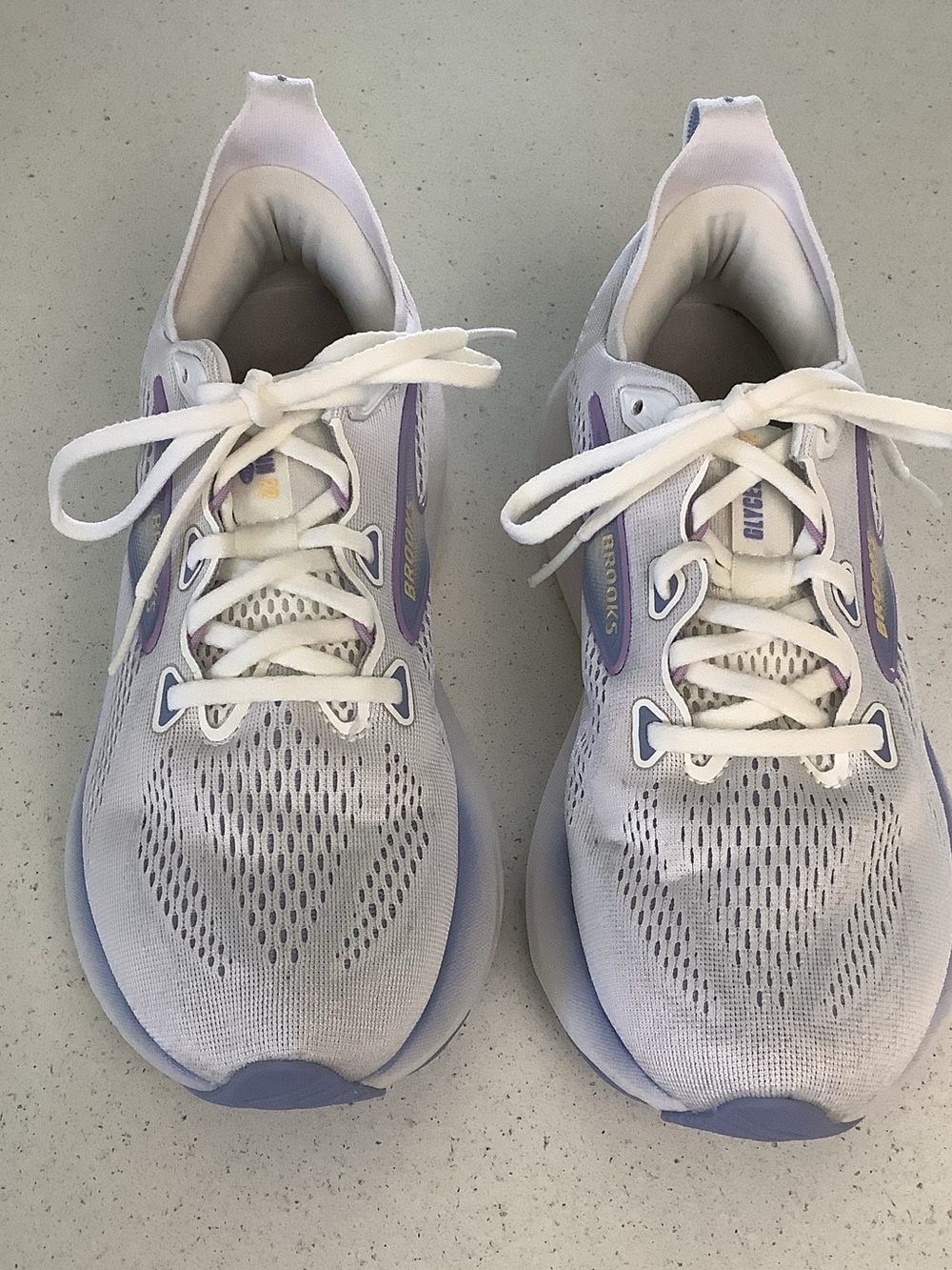 Brooks Women’s Lavender and White Athletic Running Shoes